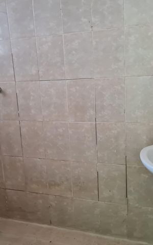 Casa à venda com 186m², 3 quartos e 2 vagas Casa à venda com 186m², 3 quartos e 2 vagasBanheiro 1