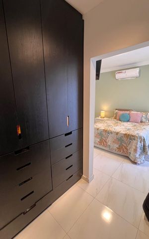 Casa de condomínio à venda com 157m², 3 quartos e 4 vagas Casa de condomínio à venda com 157m², 3 quartos e 4 vagasQuarto