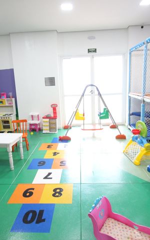 Apartamento à venda com 80m², 2 quartos e 2 vagasÁrea comum - Brinquedoteca