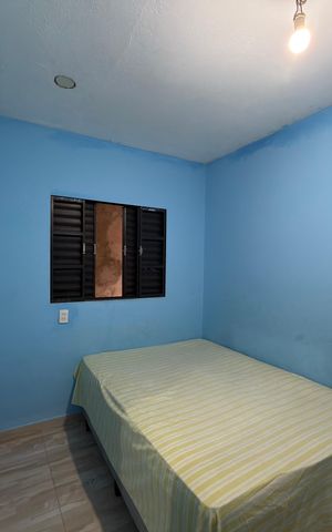 Casa à venda com 65m², 4 quartos e sem vaga Casa à venda com 65m², 4 quartos e sem vagaQuarto 1