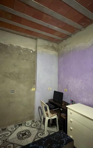 Casa à venda com 65m², 4 quartos e sem vaga Casa à venda com 65m², 4 quartos e sem vagaQuarto 4