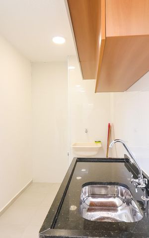 Apartamento à venda com 36m², 2 quartos e sem vaga Apartamento à venda com 36m², 2 quartos e sem vagaCozinha e Área de Serviço