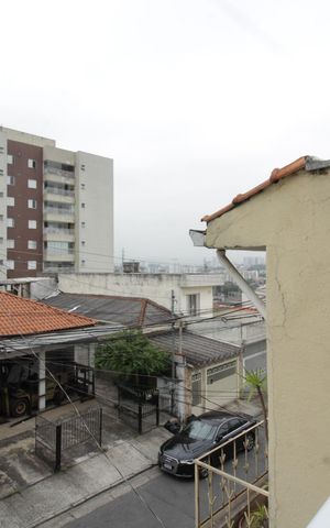 Apartamento à venda com 51m², 3 quartos e 1 vaga Apartamento à venda com 51m², 3 quartos e 1 vagaVaranda