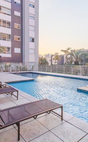 Apartamento à venda com 247m², 3 quartos e 2 vagas Apartamento à venda com 247m², 3 quartos e 2 vagasÁrea externa