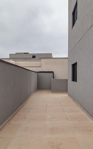 Apartamento para alugar com 95m², 2 quartos e sem vaga Apartamento para alugar com 95m², 2 quartos e sem vagaGarden/Área Privativa - Lado 3