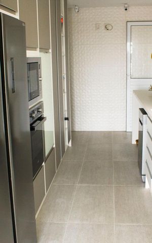 Apartamento para alugar com 136m², 3 quartos e 2 vagas