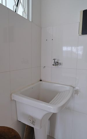 Casa para alugar com 40m², 2 quartos e sem vagaCozinha e Área de Serviço