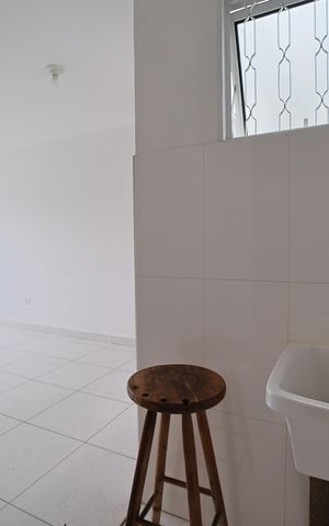 Casa para alugar com 40m², 2 quartos e sem vagaCozinha e Área de Serviço