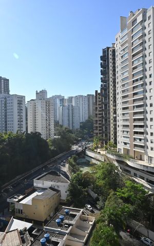 Apartamento à venda com 65m², 2 quartos e 1 vagaVista