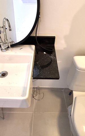 Studio para alugar com 24m², 1 quarto e sem vaga Studio para alugar com 24m², 1 quarto e sem vagaBanheiro