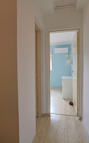 Casa de condomínio para alugar com 75m², 2 quartos e 1 vagaCorredor