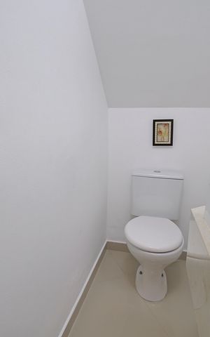 Casa de condomínio para alugar com 75m², 2 quartos e 1 vagaLavabo