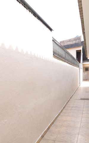 Casa à venda com 182m², 3 quartos e 3 vagasCorredor