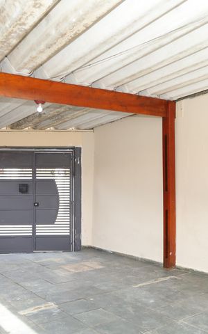 Casa à venda com 182m², 3 quartos e 3 vagasGaragem