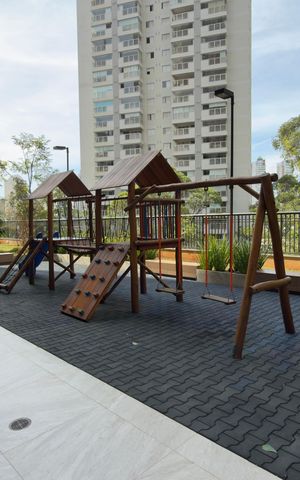 Apartamento à venda com 137m², 3 quartos e 2 vagas Apartamento à venda com 137m², 3 quartos e 2 vagasÁrea comum - Playground