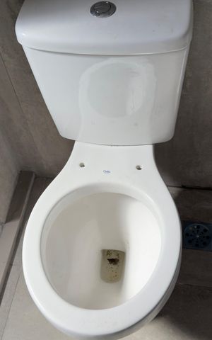 Apartamento à venda com 137m², 3 quartos e 2 vagas Apartamento à venda com 137m², 3 quartos e 2 vagasBanheiro da Suíte 1