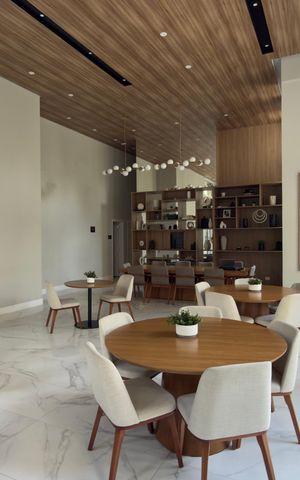 Apartamento à venda com 137m², 3 quartos e 2 vagas Apartamento à venda com 137m², 3 quartos e 2 vagasÁrea comum - Salão de festas