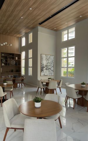 Apartamento à venda com 137m², 3 quartos e 2 vagas Apartamento à venda com 137m², 3 quartos e 2 vagasÁrea comum - Salão de festas