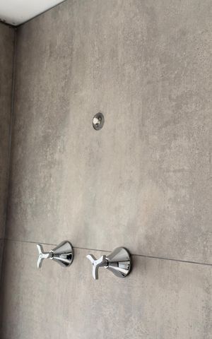 Apartamento à venda com 137m², 3 quartos e 2 vagas Apartamento à venda com 137m², 3 quartos e 2 vagasBanheiro da Suíte 1