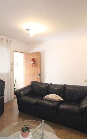 Casa à venda com 125m², 4 quartos e 2 vagasSala