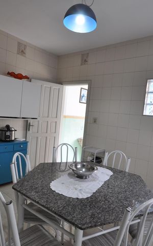Casa para alugar com 150m², 3 quartos e 2 vagasCozinha
