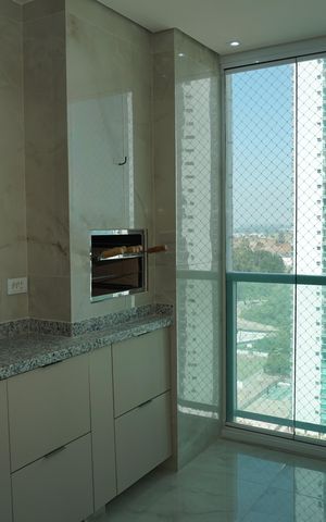 Apartamento para alugar com 136m², 4 quartos e 2 vagasVaranda