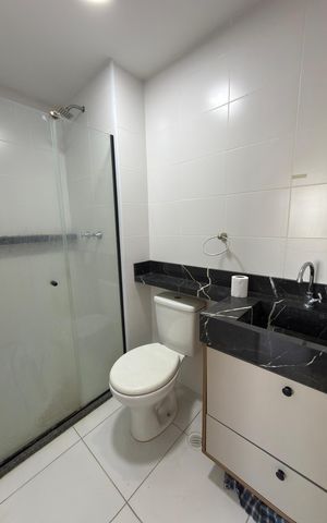 Apartamento para alugar com 42m², 2 quartos e 1 vaga Apartamento para alugar com 42m², 2 quartos e 1 vagaBanheiro social