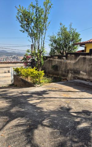 Casa para alugar com 50m², 2 quartos e 1 vaga Casa para alugar com 50m², 2 quartos e 1 vagaÁrea externa