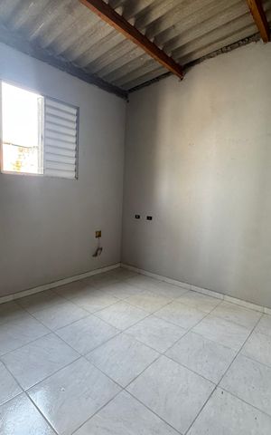 Casa à venda com 300m², 6 quartos e 1 vaga