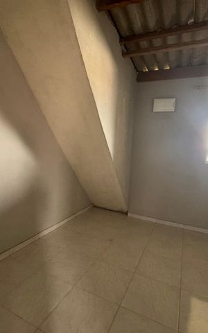 Casa à venda com 300m², 6 quartos e 1 vaga