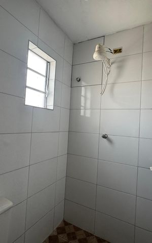 Casa à venda com 300m², 6 quartos e 1 vaga