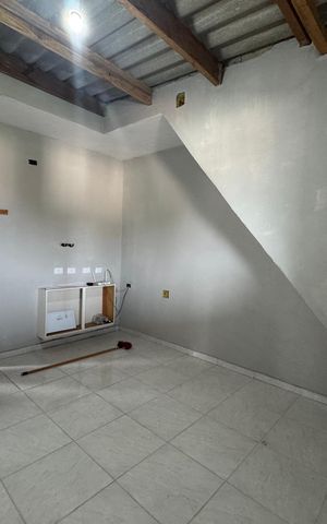 Casa à venda com 300m², 6 quartos e 1 vaga