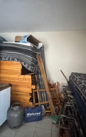 Casa à venda com 300m², 6 quartos e 1 vaga