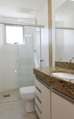 Apartamento à venda com 72m², 3 quartos e 2 vagasBanheiro da Suíte