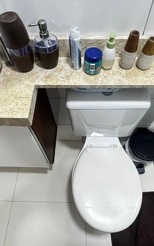 Apartamento à venda com 38m², 2 quartos e 1 vaga Apartamento à venda com 38m², 2 quartos e 1 vagaBanheiro