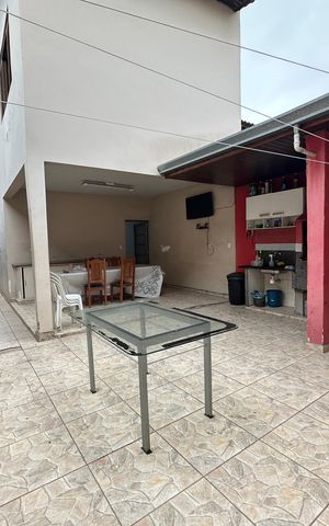Casa à venda com 183m², 3 quartos e 2 vagas Casa à venda com 183m², 3 quartos e 2 vagasQuintal