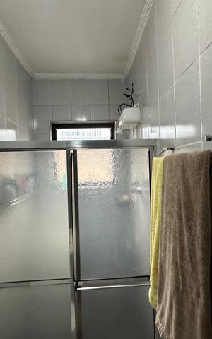 Casa à venda com 183m², 3 quartos e 2 vagas Casa à venda com 183m², 3 quartos e 2 vagasBanheiro 1