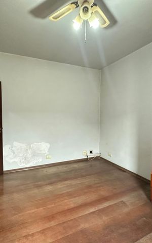Casa à venda com 183m², 3 quartos e 2 vagas Casa à venda com 183m², 3 quartos e 2 vagasSuíte