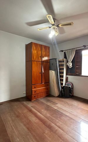 Casa à venda com 183m², 3 quartos e 2 vagas Casa à venda com 183m², 3 quartos e 2 vagasSuíte