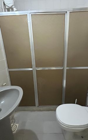 Apartamento para alugar com 45m², 1 quarto e sem vagaBanheiro
