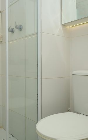 Apartamento à venda com 55m², 2 quartos e 1 vagaBanheiro 2