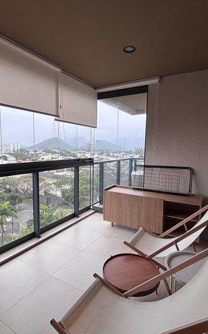 Apartamento à venda com 80m², 2 quartos e 1 vagaVaranda