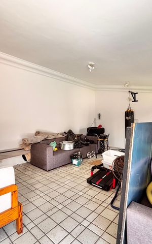 Casa de condomínio para alugar com 341m², 4 quartos e 6 vagas Casa de condomínio para alugar com 341m², 4 quartos e 6 vagasSalão piscina