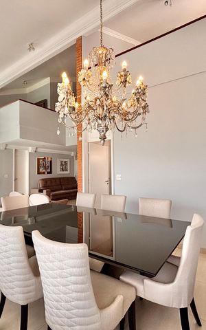 Casa de condomínio para alugar com 341m², 4 quartos e 6 vagas Casa de condomínio para alugar com 341m², 4 quartos e 6 vagasSala de Jantar