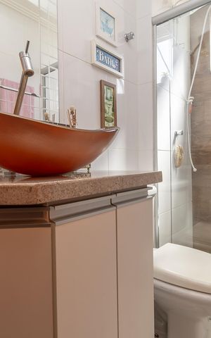 Apartamento à venda com 72m², 3 quartos e 2 vagas Apartamento à venda com 72m², 3 quartos e 2 vagasBanheiro Social