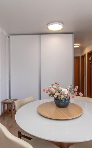 Apartamento à venda com 72m², 3 quartos e 2 vagas Apartamento à venda com 72m², 3 quartos e 2 vagasSala