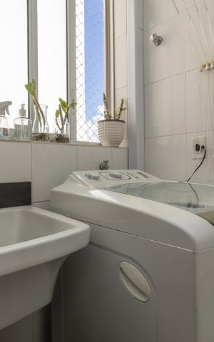 Apartamento à venda com 72m², 3 quartos e 2 vagas Apartamento à venda com 72m², 3 quartos e 2 vagasÁrea de Serviço