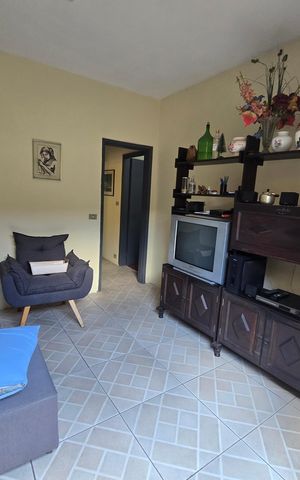 Casa à venda com 215m², 3 quartos e 2 vagas Casa à venda com 215m², 3 quartos e 2 vagasSala 2