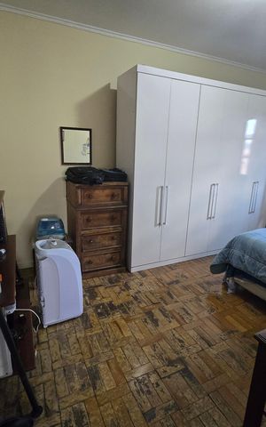 Casa à venda com 215m², 3 quartos e 2 vagas Casa à venda com 215m², 3 quartos e 2 vagasQuarto