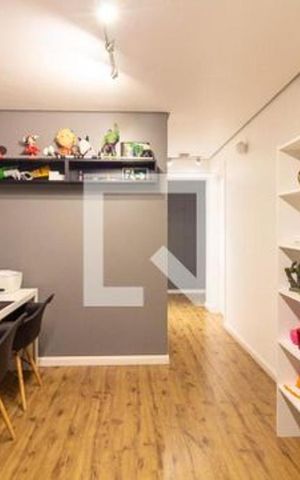 Apartamento para alugar com 198m², 4 quartos e 3 vagas Apartamento para alugar com 198m², 4 quartos e 3 vagasQuarto